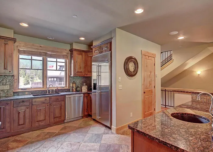 39c Union Creek Townhomes West Apartment *